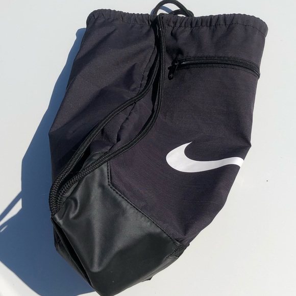 Nike Sackpack Backpack Drawstring Gym Bag With Heavily Reinforced Bottom - Picture 12 of 14